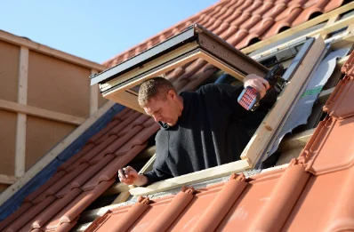 Pose de fenêtres de toit Velux à Peyraube